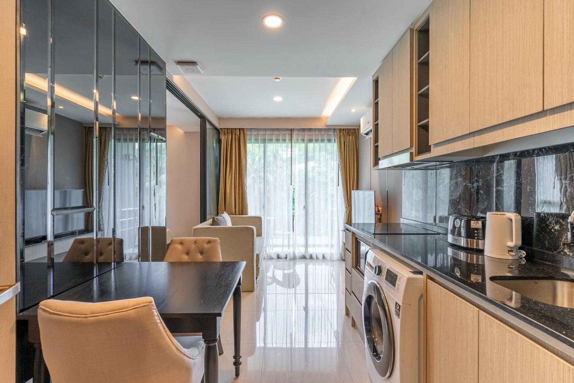 Panora Condo By Villacarte Praia de Surin Exterior foto
